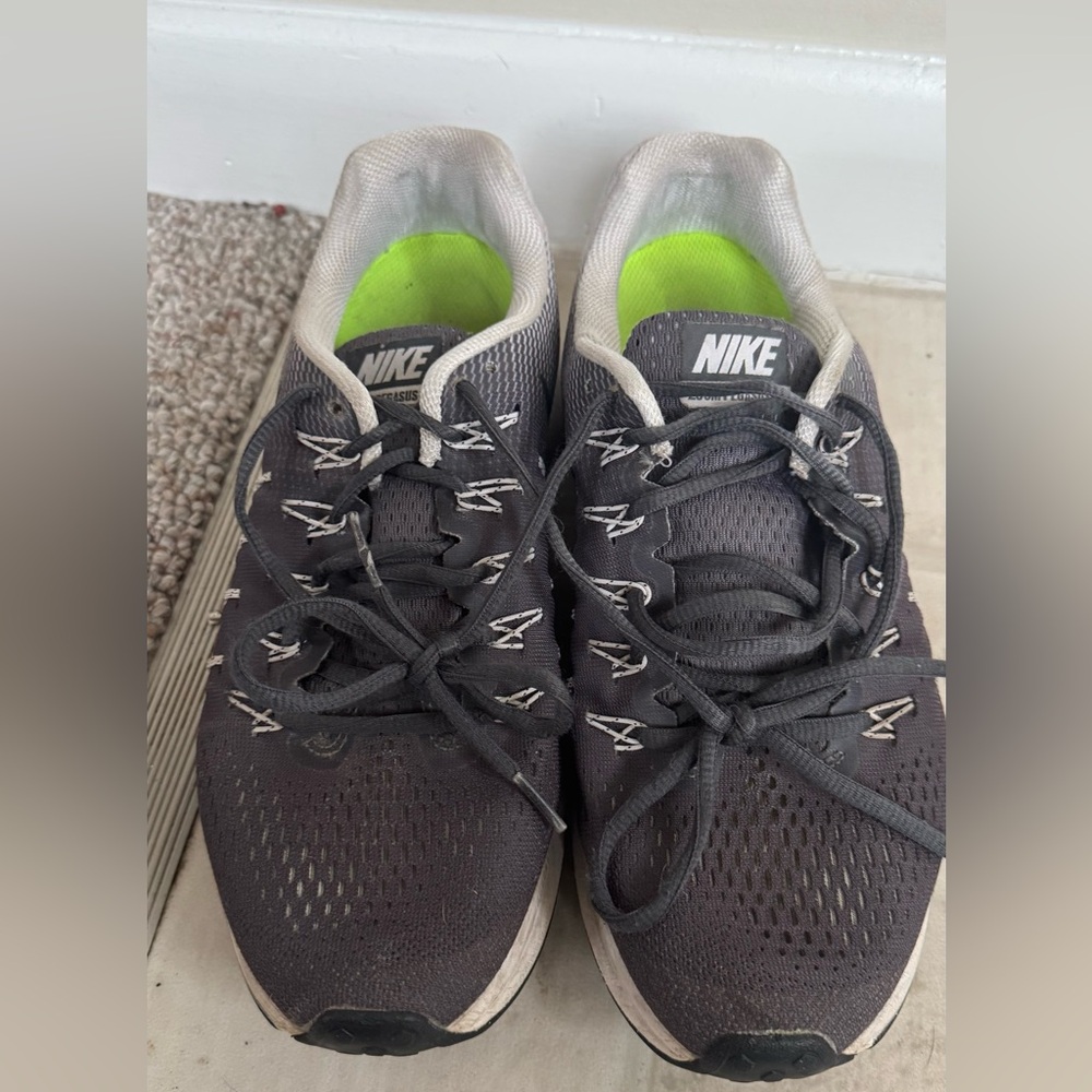Nike Men's Air Zoom Pegasus 33 Running Shoes Size 10